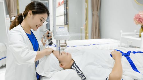 芳香世家 黑科技仪器上线,引领美业科技护肤新潮流
